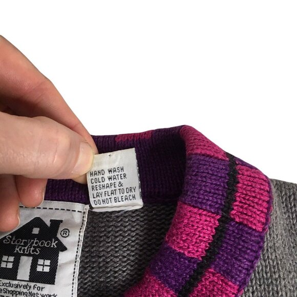 Storybook Knits Womens Embroidered Floral Cardigan Sweater Button Up Sz Large - Picture 13 of 13